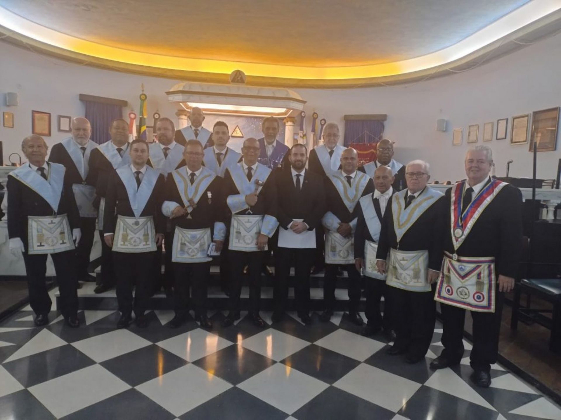 Loja Antônio dos Santos Costa nº 3012, Oriente de Santos, realiza Sessão Magna de Elevação